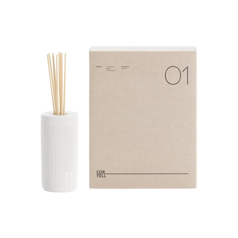 Difusor de varillas Cortell de 100 ml en recipiente de porcelana, con varillas de rota